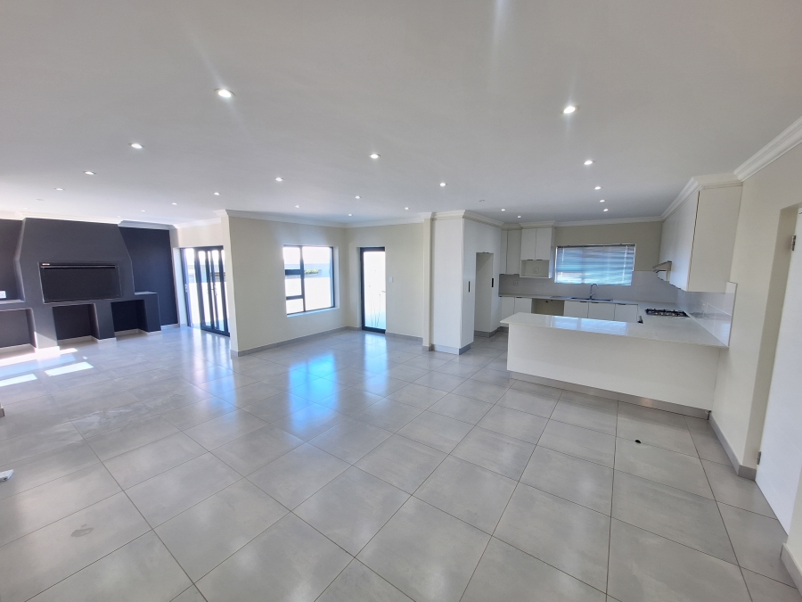 3 Bedroom Property for Sale in Fountains Estate Eastern Cape